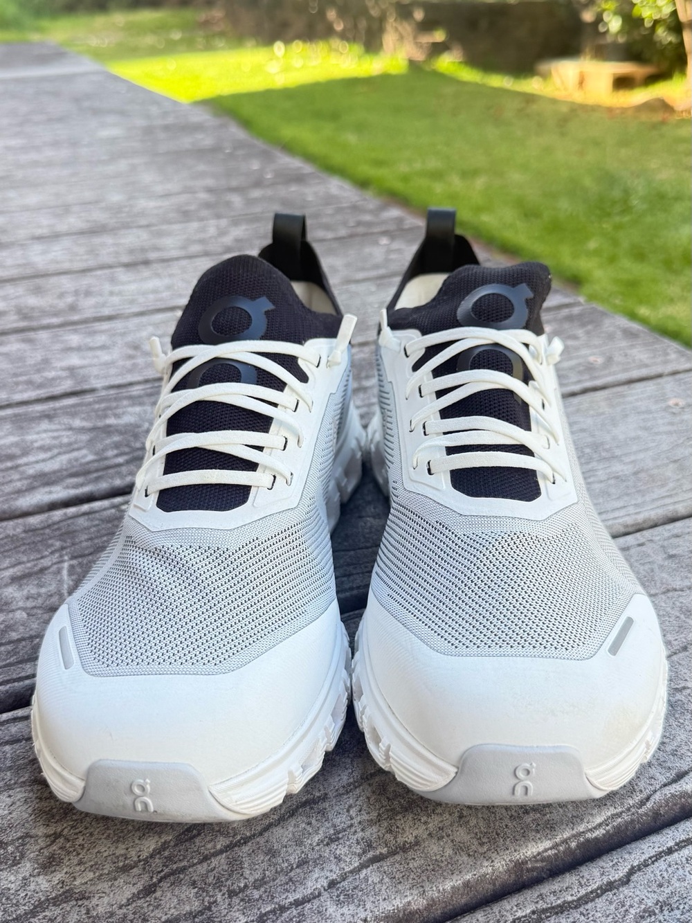 On Cloud Versa White Black Men’s Running Shoes Size 12 Excellent Condition - Picture 3 of 9